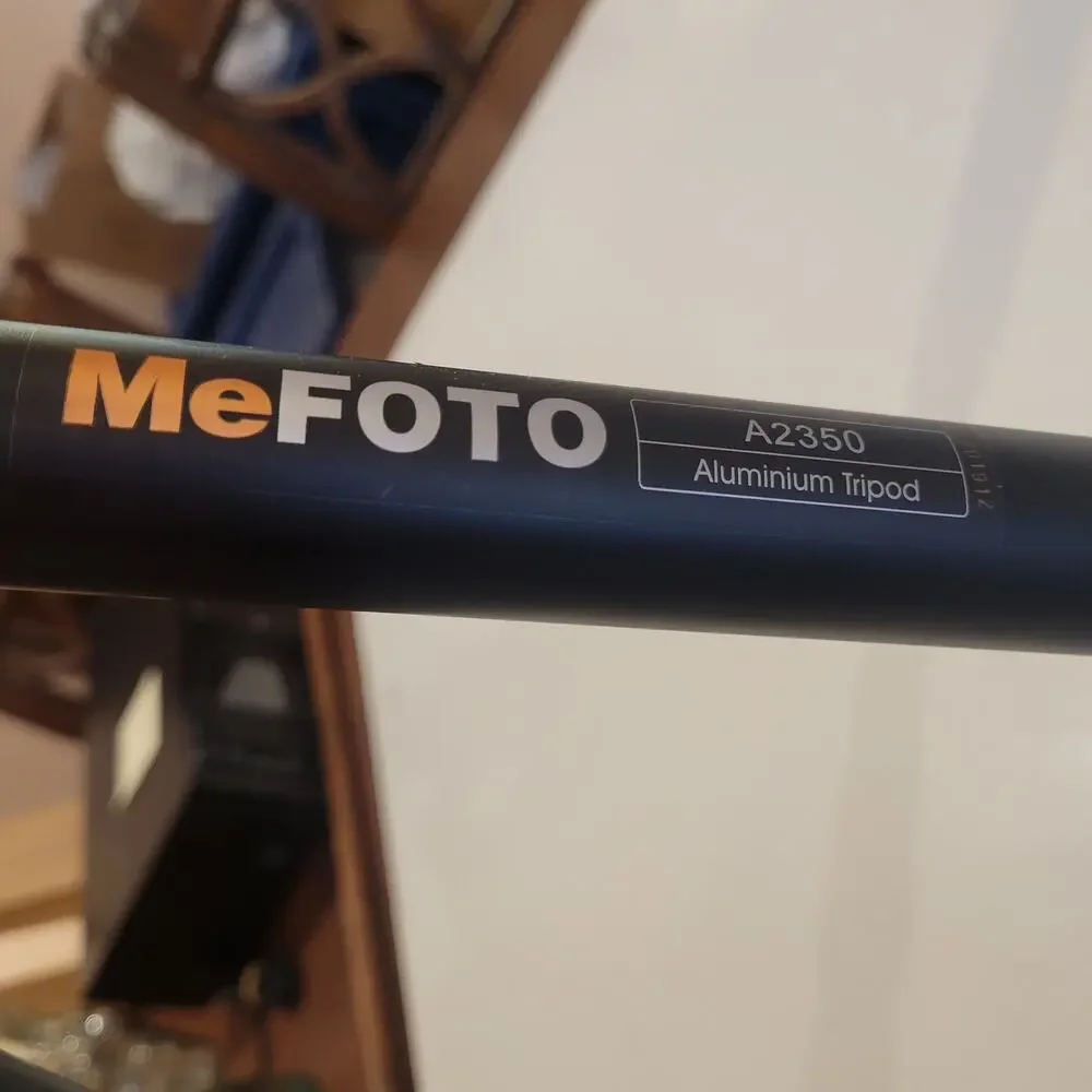 MeFOTO A2350Q2 GlobeTrotter Aluminum Travel Tripod with case